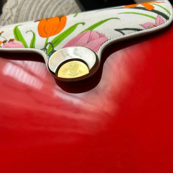 Rare authentic Gucci Red Lucite Boxy shoulder crossbody bag nwot - Picture 7 of 12